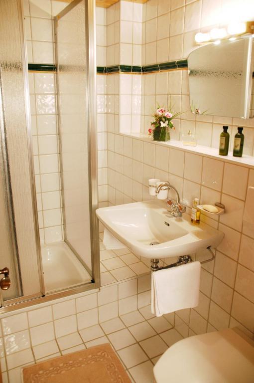 Ahnenhoefl Partenen Quarto foto